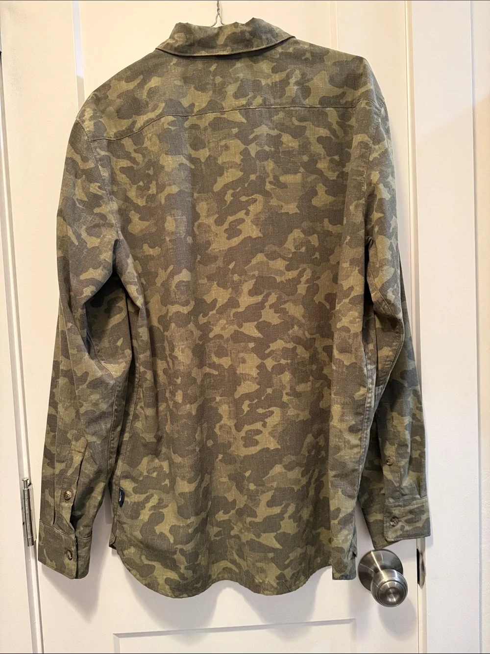 The North Face Men's Camouflage Shirt size L